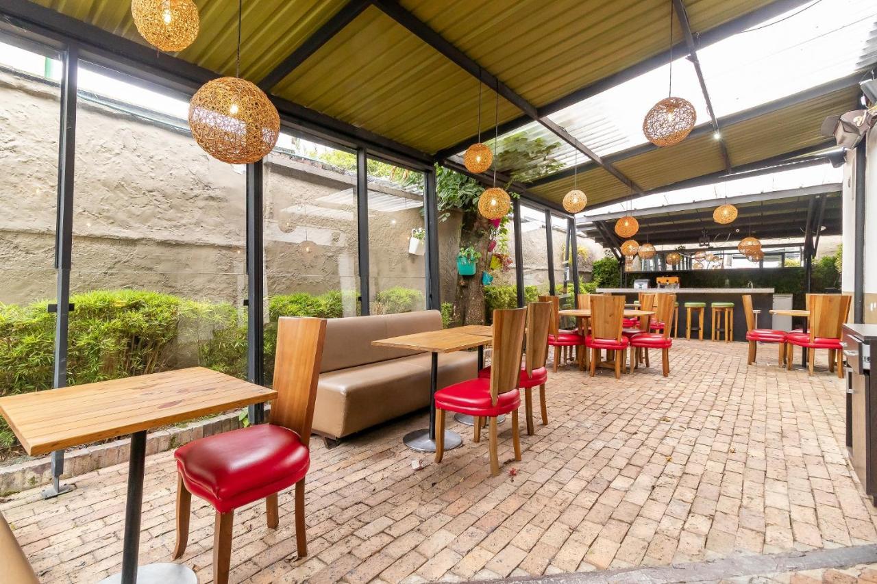 Ayenda Casa Kolping Hotel Bogota Exterior photo